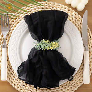 Serviettes <span class=keywords><strong>de</strong></span> <span class=keywords><strong>table</strong></span> en voile <span class=keywords><strong>de</strong></span> coton plissé style moderne faites à la main pour la décoration <span class=keywords><strong>de</strong></span> mariage - Product Image 6