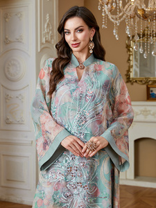 Abbigliamento Tradizionale Musulmano, Elegante Abaya di Dubai in Poliestere, Vestito Islamico di Lusso con Ricami e Paillettes - Product Image 6