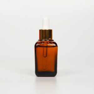 Suero Facial Antienvejecimiento Herbal Silk & Hya Premium de 30 ml para Todo Tipo de Piel: Nutre, Fortalece y Absorbe al Instante - Product Image 5