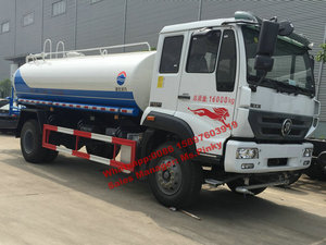 Camion d'eau Howo avec tête de pulvérisation, réservoir d'eau 10000l, grosse remise - Product Image 6