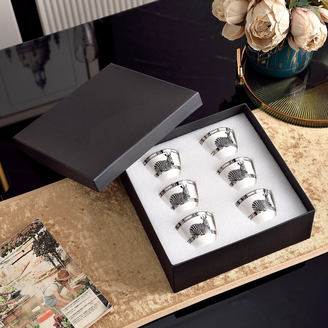 สีขาว 6 ถ้วย