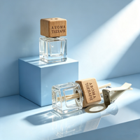Diffuseur de parfum pour voiture avec logo personnalisé, bouteille en verre carrée vide