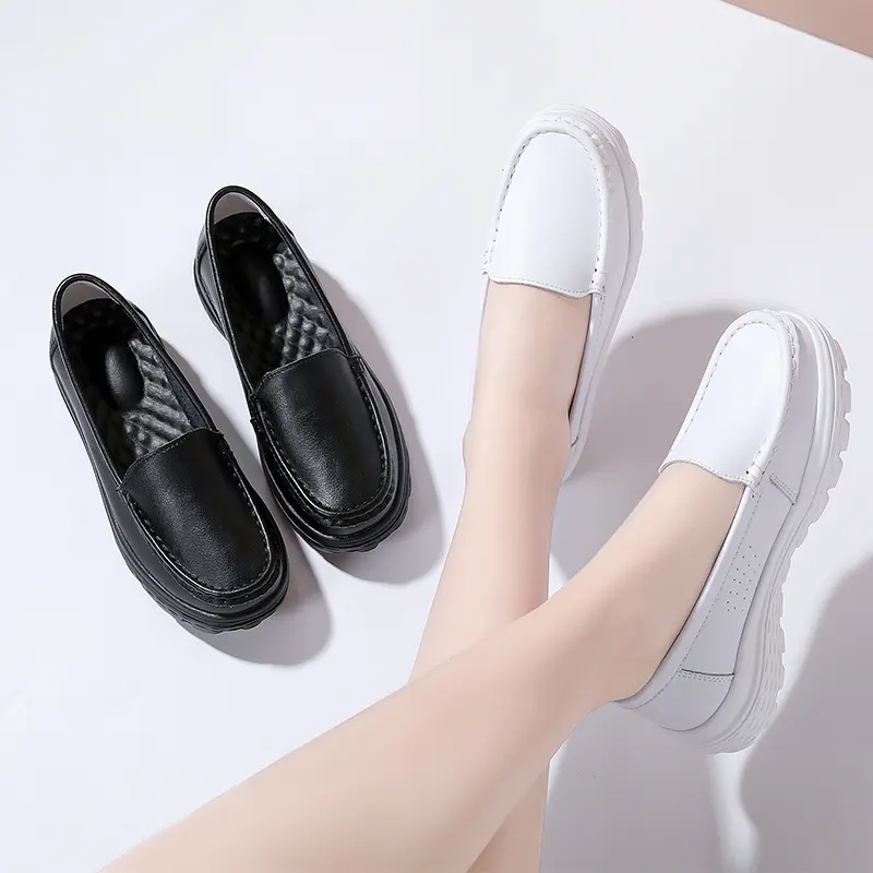 Sepatu mokasin Platform ringan untuk wanita, sepatu pantofel kulit sepatu perawatan rumah sakit, sepatu berjalan Kasual untuk kerja