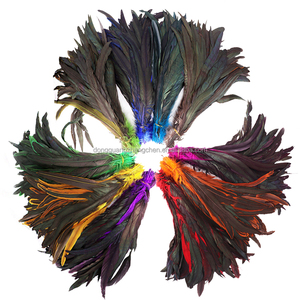 Vente en gros de bricolage de vêtements accessoires de décoration 35-40cm <span class=keywords><strong>plumes</strong></span> de queue de coq blanchies <span class=keywords><strong>avec</strong></span> motif teint en couleur - Product Image 4