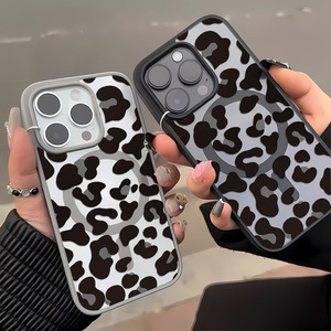 Funda para iPhone 17 Pro Max, Acrílico Mate Magnético, Diseño de Leopardo, Protección Completa, Anti-caídas - Product Image 1