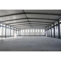 Bâtiment en structure préfabriquée en acier directement de l'usine pour élevage de moutons, de chèvres, d'ovins laitiers, atelier en acier avec services de soudage