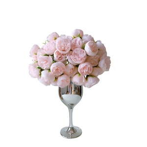 Qingyu Chronicle - Ramo de 27 Mini Peonías de Seda, Flores Artificiales con Jarrón para Decoración del Hogar y Bodas - Product Image 4