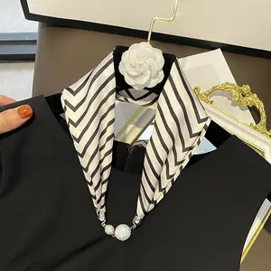 热销磁性丝巾无限围巾多功能头带项链发丝女士腕巾