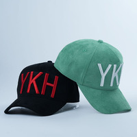 Nieuwe design custom 5-panel geborduurde groene suède baseballcap met gebogen klep voor heren