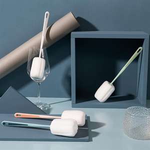 Cepillo de limpieza de tazas y botellas de agua para bebés, retráctil, de mango largo, con esponja suave, en oferta. - Product Image 1