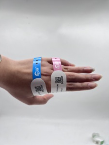 방수 일회용 플라스틱 손목밴드, 열전사 인쇄된 클럽, 회의, 게임, 이벤트용 홍보용 참신한 선물 - Product Image 5