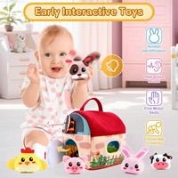Ensemble de jouets sensoriels brodés pour bébé : animaux de la ferme en peluche, hochets et grange éducative – Idéal pour le développement sensoriel des mains des garçons et des filles