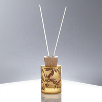 Bouteilles diffuseurs d'aromathérapie en verre imprimées de motifs floraux, personnalisables en usine, de 50 ml à 300 ml, rondes ou carrées, couleurs et logos personnalisés disponibles