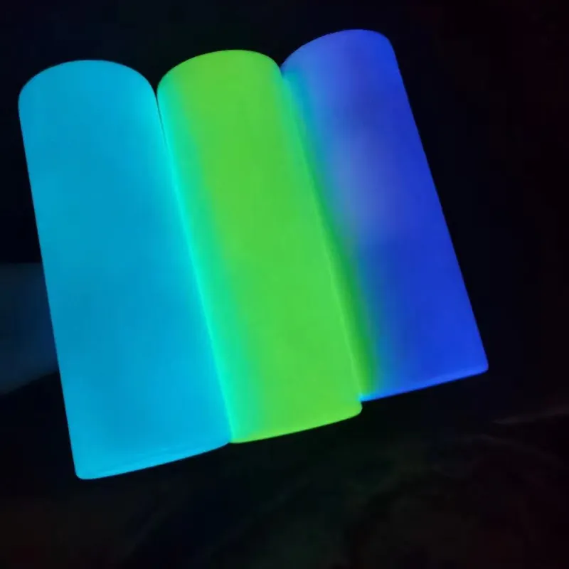 Karanlıkta Glow 20 oz 20 oz çift duvarlı vakum İzoleli düz sıska baskı süblimasyon boşlukları kupası kupa tedarikçisi bardak