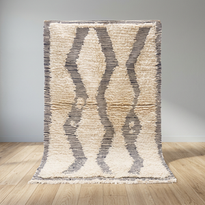 Alfombra Beni Ourian de Lana Hecha a Mano, Reversible y Ecológica - Product Image 4