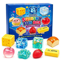 Ensemble de 8 jouets sensoriels Squishy de Noël avec boîte de rangement amusante – Pomme, Beurre, Fraise, Crème, Fromage – Anti-stress