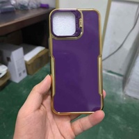 Coque de téléphone anti-collision brillante avec support d'objectif rabattable, bord décoratif doré, résistante à l'usure, pour Infinix HOT70
