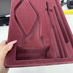 Inserts d'emballage <span class=keywords><strong>de</strong></span> boîte cadeau personnalisés haut <span class=keywords><strong>de</strong></span> gamme, écologiques et flexibles, en mousse <span class=keywords><strong>EVA</strong></span> floquée et velours pour articles fragiles - Product Image 4