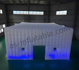 Cubo inflable blanco y <span class=keywords><strong>casa</strong></span> inflable <span class=keywords><strong>blanca</strong></span> a precio al por mayor - Product Image 1