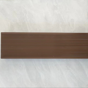 Tarima de WPC de Diseño para Exteriores, Precio de Fábrica Rongke OEM, Tarima de Madera Plástica Compuesta Resistente - Product Image 1