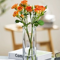 Vase carré haut en verre soufflé à la main Olive pour arrangements floraux de table d'anniversaire ou de mariage – Vase de table unique