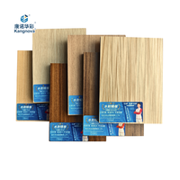 Cloison de toilettes pour enfants en stratifié compact MDF/fibre de bois, moderne, anti-vandalisme, écologique, résistante à l'humidité, pour aires de jeux publiques