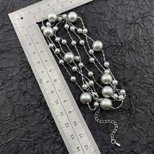 复古设计师时尚多层黄铜仿珍珠长款灰色毛衣项链，适合女士婚礼派对 - Product Image 3