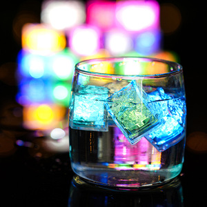 Venta al por Mayor de 100 Piezas de Luces Nocturnas LED de Colores Brillantes con Sensor Táctil, Luces de Neón de Plástico Personalizables OEM/ODM para Fiestas - Product Image 6