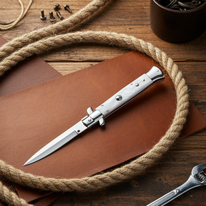 Couteau <span class=keywords><strong>de</strong></span> poche pliant à lame courbée en acier inoxydable personnalisé pour le camping en plein air, la <span class=keywords><strong>survie</strong></span>, la chasse, le bricolage, qualité OEM disponible - Product Image 6
