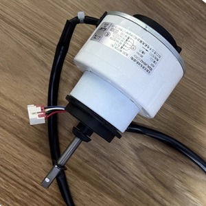 Motor CC sin Escobillas Rd45ha2 de 60 mm con Montaje de Brida, 1750 RPM, para Uso Interno en Aires Acondicionados - Product Image 1