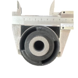 บูชปีกนกควบคุมระบบกันสะเทือนแกนล้อหลัง Fr3z5500k สำหรับฟอร์ดมัสแตง - Product Image 2