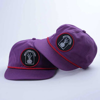 Yukaihe Fabrikant Hoge Kwaliteit Op Maat Gemaakte 5-Panel Ongestructureerde Geweven Patch Logo Katoenen Unisex Petten Hoeden Met Licht Gebogen Klep