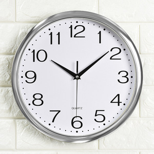 Horloges murales à cadre <span class=keywords><strong>en</strong></span> plastique simple de <span class=keywords><strong>12</strong></span> pouces, vente chaude, couverture <span class=keywords><strong>en</strong></span> <span class=keywords><strong>verre</strong></span>, logo personnalisé - Product Image 1