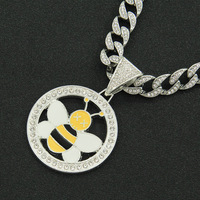 Collier unisexe Hip Hop Bling avec pendentif abeille de dessin animé, pendentif abeille creuse en zircon étincelant avec chaîne cubaine glacée