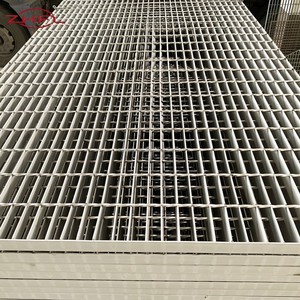 Placa Ranurada de Acero Compuesto Duradero de Acero al Carbono Galvanizado para Aplicaciones en Terrazas, Entradas y Parques, con Malla Anticorrosión y Resistente al Lavado - Product Image 3