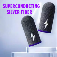 Les manchons de doigts en fibre d'argent ultra-fins et respirants sont antidérapants et absorbent la transpiration, réduisant les erreurs de toucher.