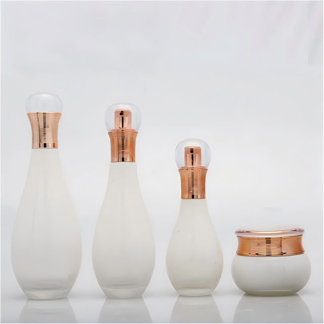 Eco Friendly Cosmetic Packaging Glass Bottles Bamboo Lid Refillable Airless Pump Jar Tube Set Sustainable Wholesale Supplier