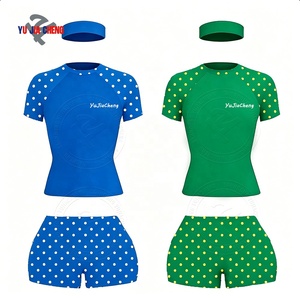 Completo Sportivo Personalizzato a Pois, Set Due Pezzi Estivo Y2K, T-Shirt e Pantaloncini con Fascia per Capelli Abbinata, Abbigliamento Lounge - Product Image 2