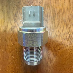 Sensor para Excavadoras Sany y Lonking 7240-A-<span class=keywords><strong>015</strong></span> 14401061 GPTBG3YG600BSCH3 GPTLG7YM400BSCHXL 0-500B 8-98119790-1 97318684 - Product Image 2