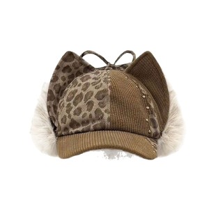 Gorra de béisbol de lona con estampado de leopardo, color marrón café, con orejeras de piel sintética, gorro cálido de invierno para mujer - Product Image 5