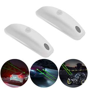 Lumière <span class=keywords><strong>laser</strong></span> clignotante verte décorative rechargeable pour voiture Lumière pilote à distance de toit automobile Pluie Brouillard Météo Anti-fatigue - Product Image 1