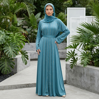 Robe longue élégante à volants et lacets, col en V, de haute qualité, couleur unie, manches longues, style Moyen-Orient arabe, avec foulard ton sur ton, ensemble deux pièces