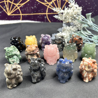 Vente en gros d'artisanat de sculpture d'animaux en cristal naturel 3.5cm mélange de matériaux renard à neuf queues