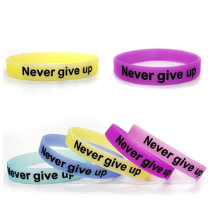 Venta al por mayor y Spot Never <span class=keywords><strong>Give</strong></span> <span class=keywords><strong>Up</strong></span> <span class=keywords><strong>on</strong></span> Glow Pulseras Baloncesto Fútbol Club Pulseras de silicona para juegos Regalos - Product Image 5