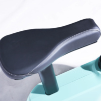 Vélo de spinning professionnel, vélo de spinning d'intérieur, vélo de spinning magnétique avec un plateau pour travailler