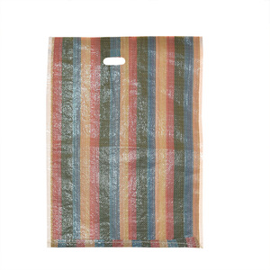Sac tissé en plastique Xinjiang Jucai, capacité de charge 200 kg, impression personnalisée pour emballage logistique - Product Image 1