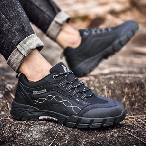 รองเท้าเดินป่ากันลื่นสำหรับผู้ชาย ไซส์ 39-47 ขายส่งและรับผลิตแบบ OEM - Product Image 4