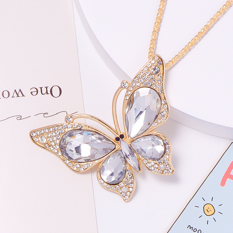 Collier blanc