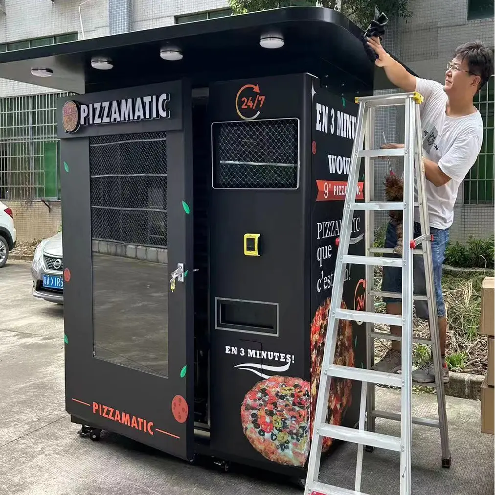 Distributore automatico di pizza con sistema di pagamento cashless con ascensore e cottura a microonde