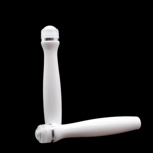 Flacon roll-on en plastique 5 ml pour lotion et brillant à lèvres, tube en plastique - Product Image 4